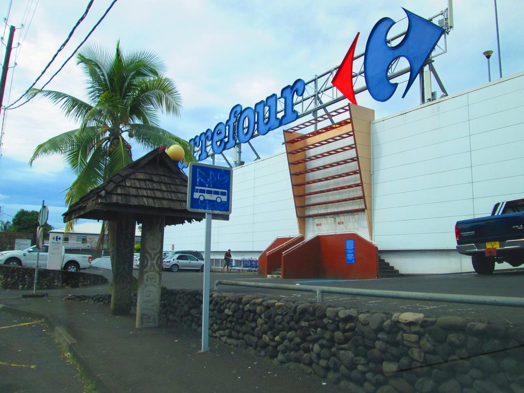 Inaiti Lodge Papeete  Esterno foto